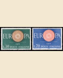 Italy # 809-10 Europa